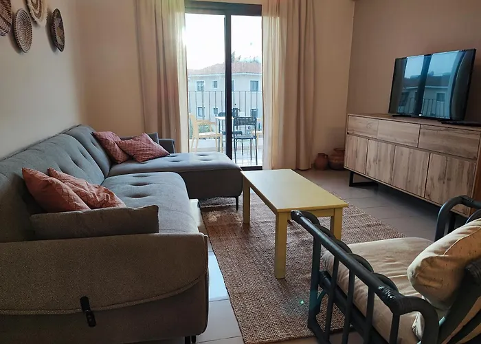 Anemone - Walk To The *