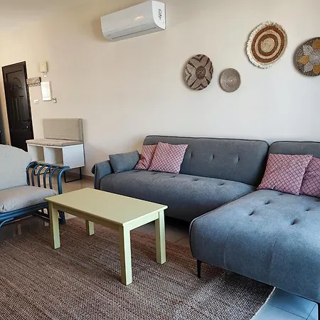 Anemone - Walk To The *