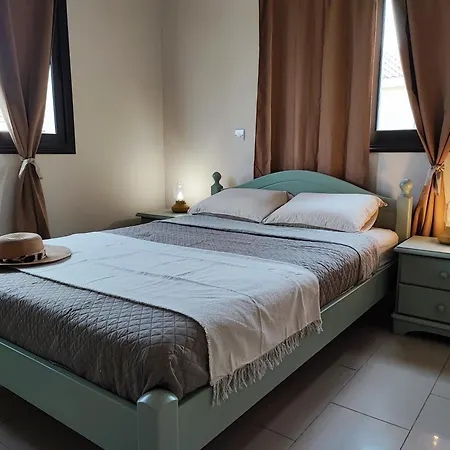 Anemone - Walk To The