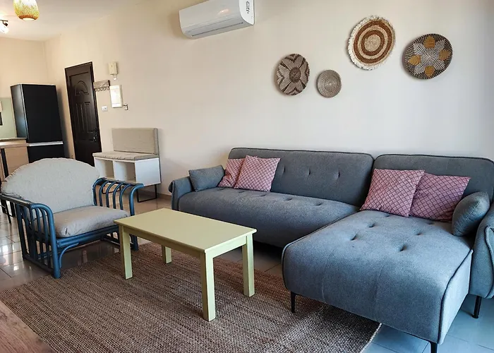 Anemone - Walk To The *